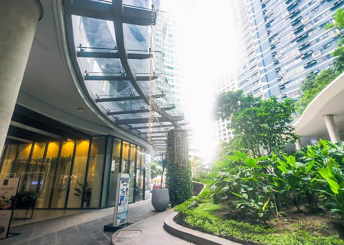 Urban Charm Cozy Meet 60 Air Swim Gym Park 300mb * Manila